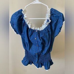 Women’s blouse